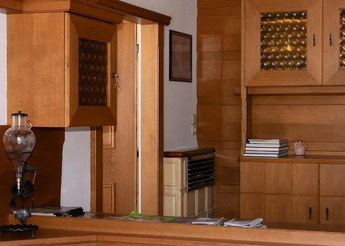 Vintage With Flair In Apartament